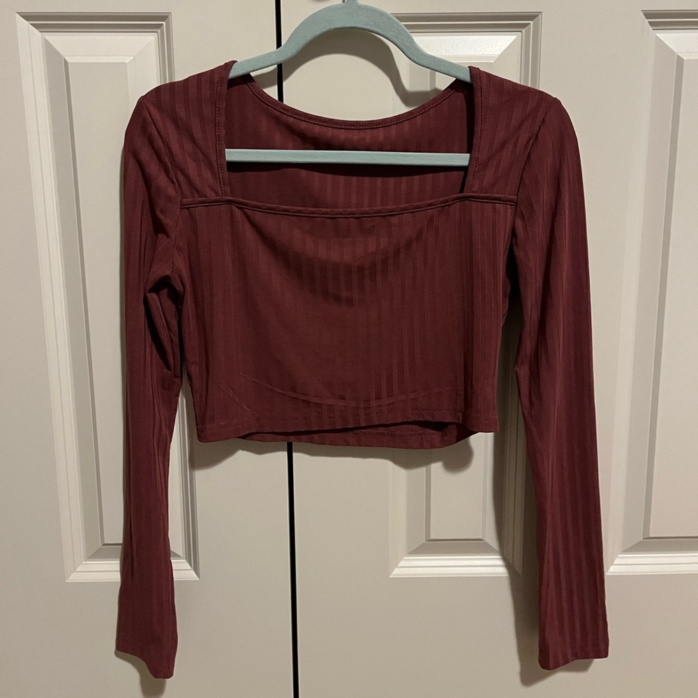 SHEIN Maroon Ribbed Long Sleeve Crop Top